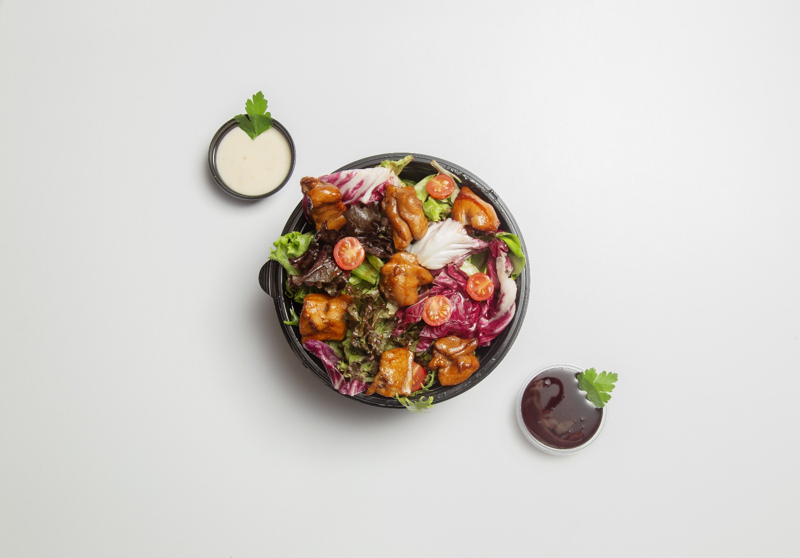 Dürüyo Kovada Tavuklu Salata